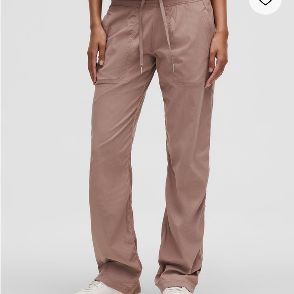 Lululemon NWTs Dance Studio Mid-Rise Pant - Picture 1 of 7